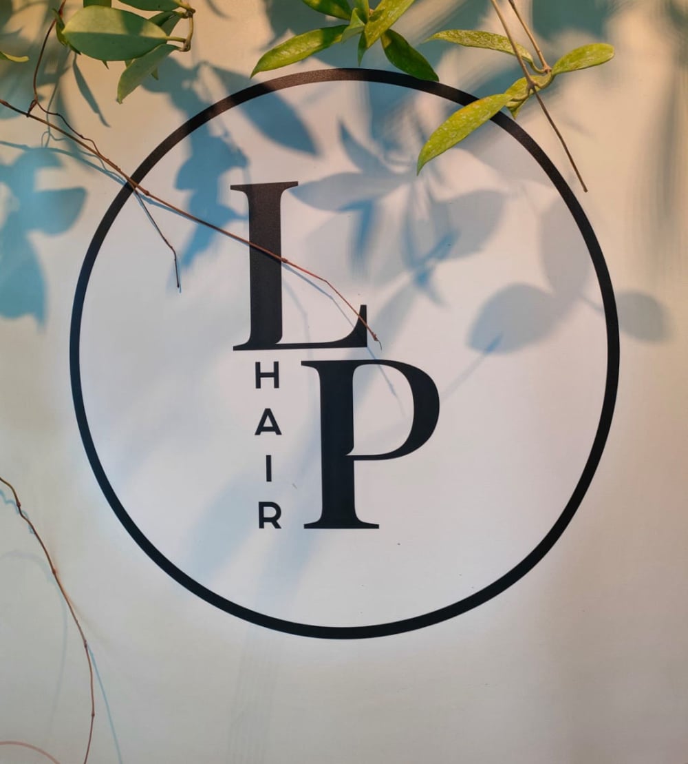 visiby LP Hair Orte interior design locali commerciali rebranding logo 3