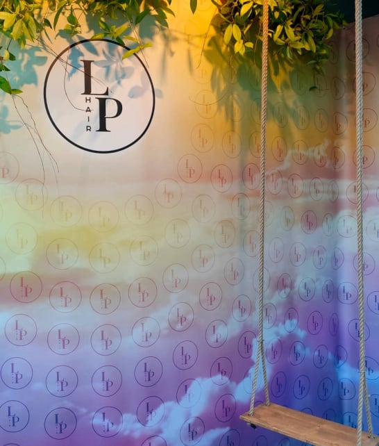 visiby LP Hair Orte interior design locali commerciali rebranding logo photocall