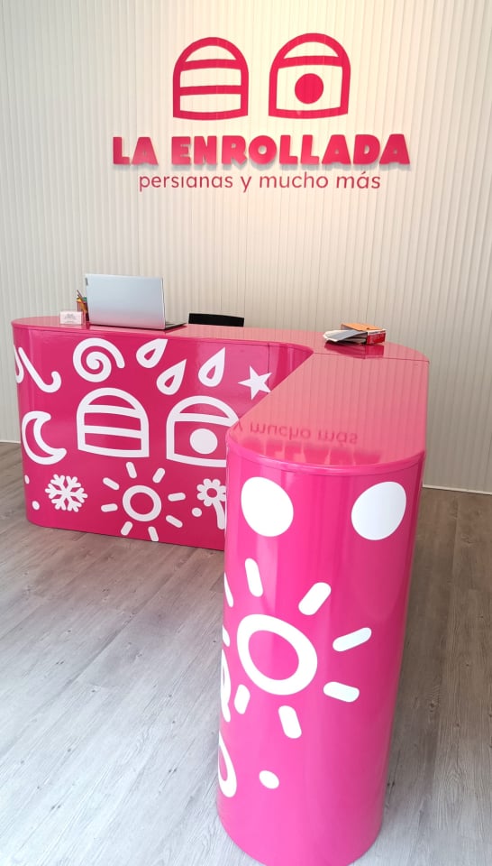 visiby  marketing  etico  interiorismo  decoracion  interior  tiendas  La  Enrollada  persianas  a  coruna