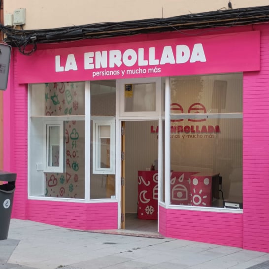 visiby  marketing  etico  interiorismo  decoracion  La  Enrollada  persianas  a  coruna  diseno  fachada