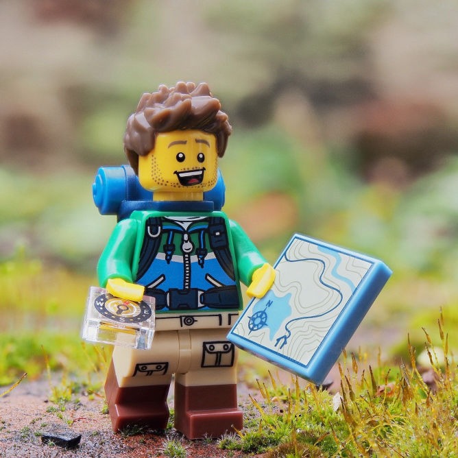 Visiby blog clip playmobil con mappa in mano