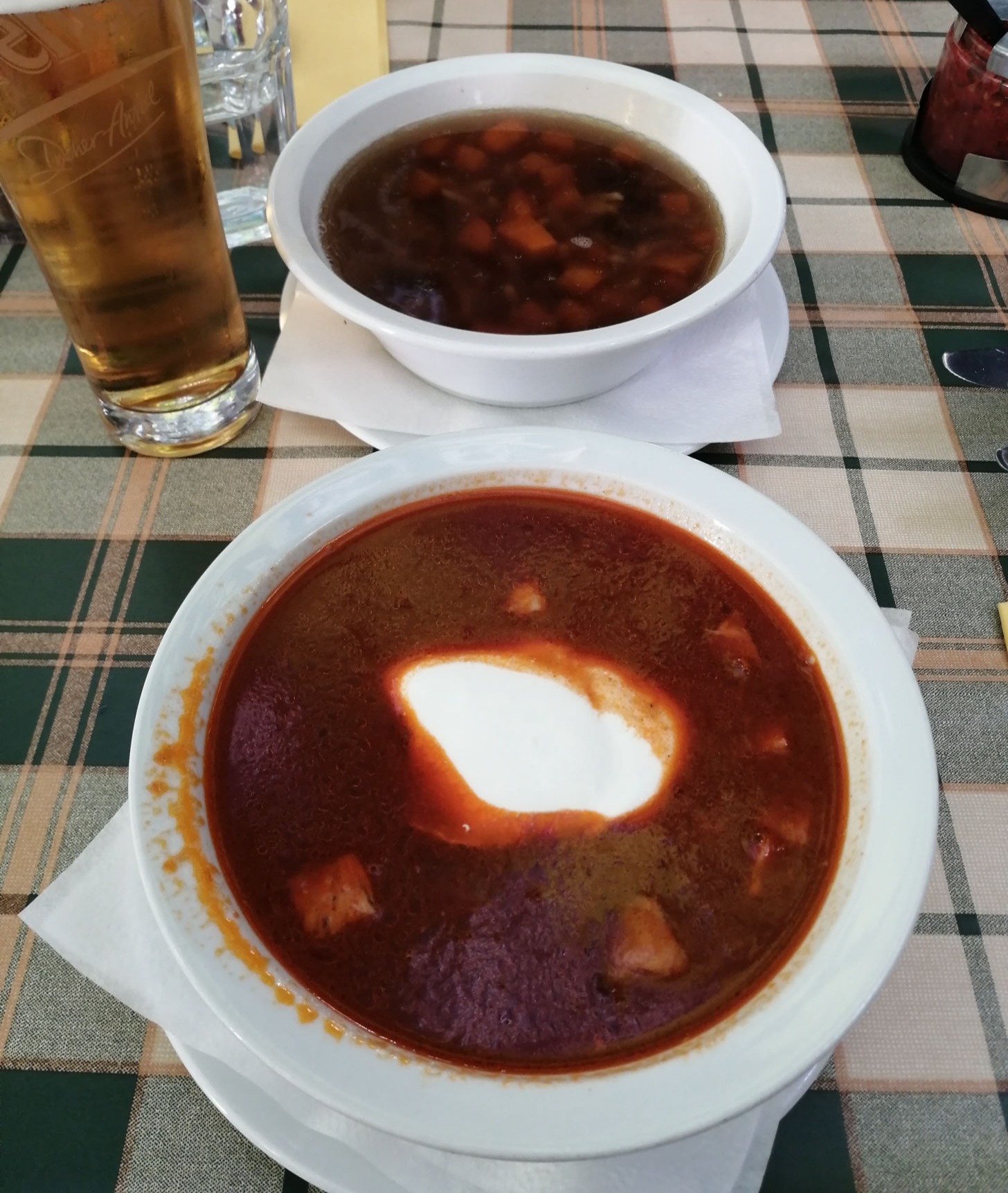 HUNGARY / Budapest / Food
