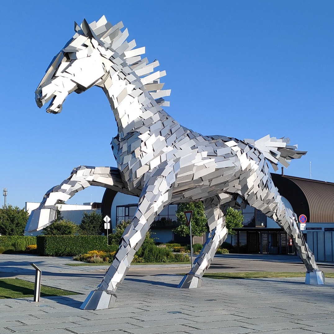 SLOVAKIA / Art / Sculpture